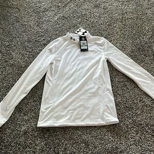 Youth large under Armour Sri for long sleeve shirt